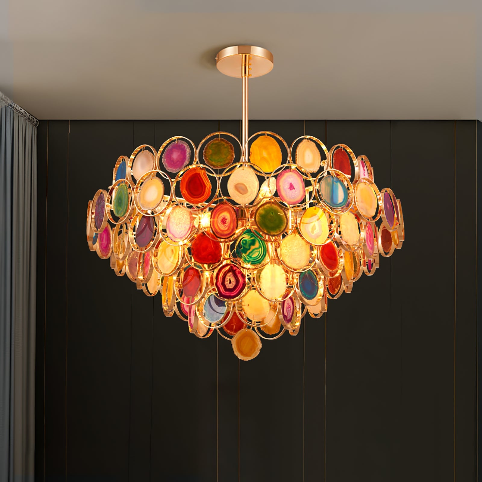 Agaat Kroonluchter – Natuursteen Hanglamp met Goudkleurige Montage – Echt Braziliaans Agaat Verlicht | Sansoti