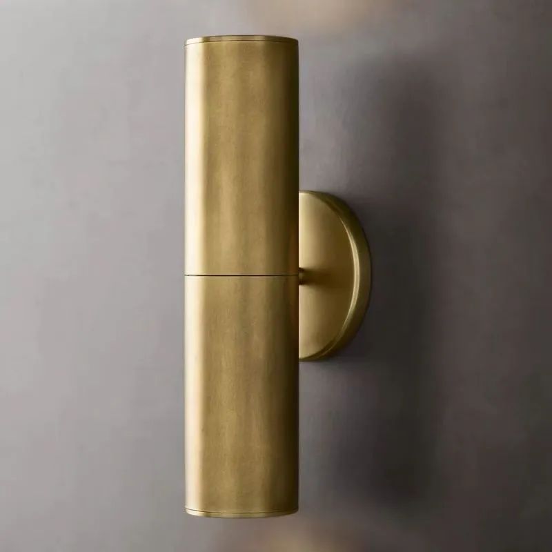 Lineare Wandleuchte aus massivem Messing mit zylinderförmigem Glas, warmes Licht, polierte Bronze, für Wohnzimmer, Flur und Schlafzimmer | Sansoti