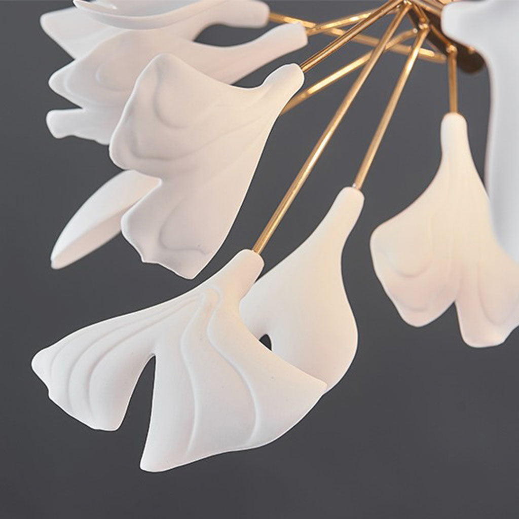 Keramischer Kronleuchter mit Ginkgoblättern Weiß Gold LED-Deckenleuchte Esszimmer Wohnzimmer Modern Skandinavisch | Sansoti