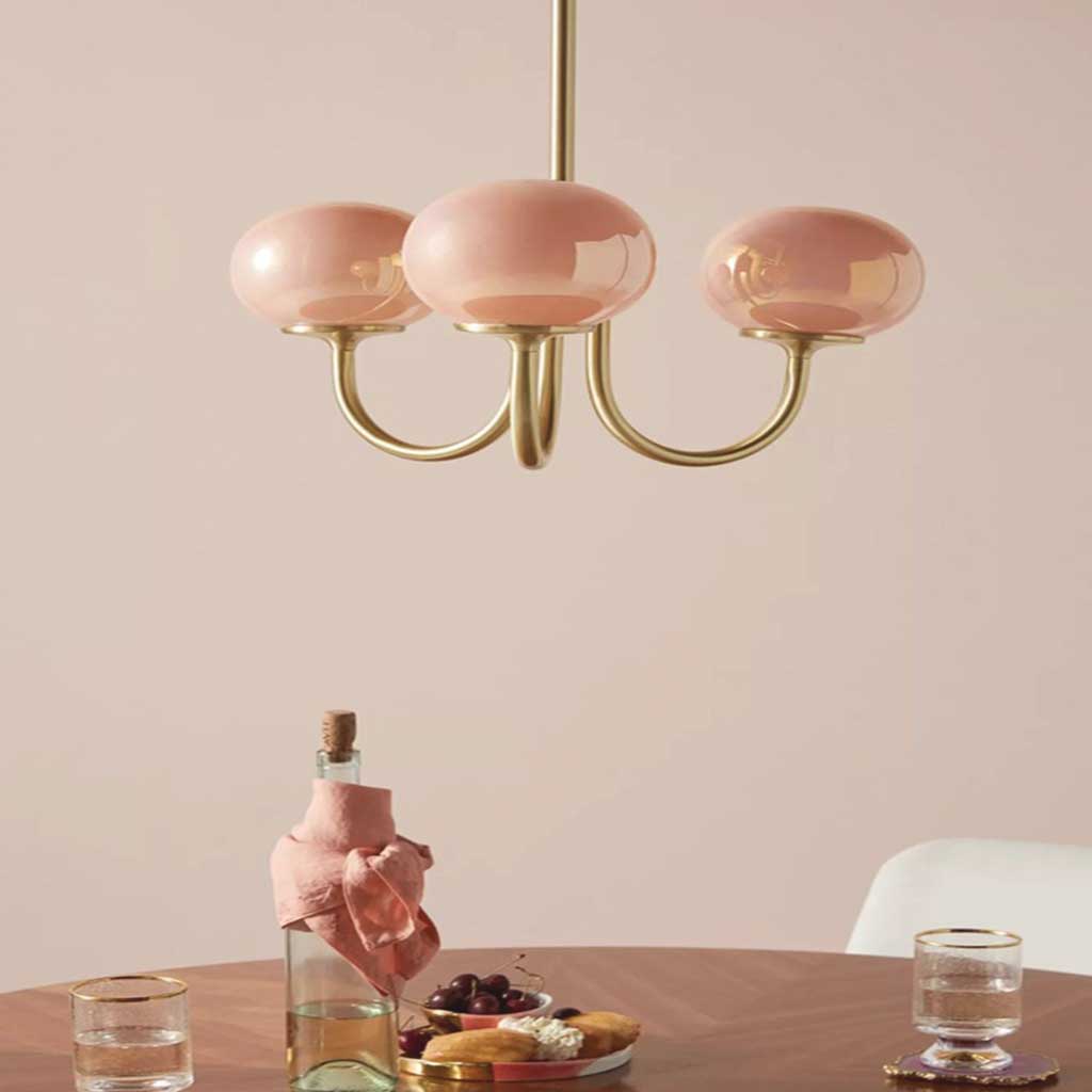 Glaskugel-Kronleuchter mit goldenem Gestell, 3 oder 5 Leuchtmittel, Rosa-Weiß, modern, romantisch, elegante Hängeleuchte für das Wohnzimmer | Sansoti