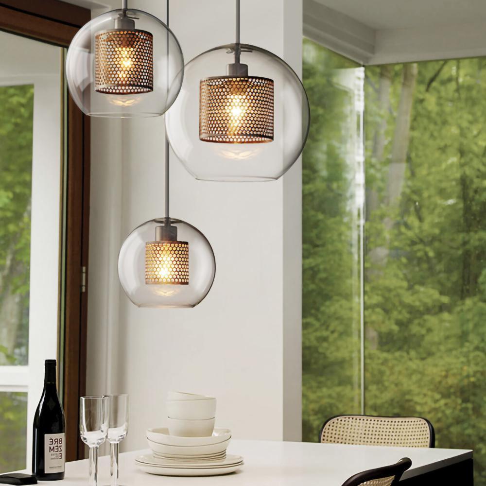 Glazen Hanglamp met Metalen Gaaskap Transparant Amber Zwart Goud 20-30cm Scandinavisch Design Eetkamer Keuken | Sansoti