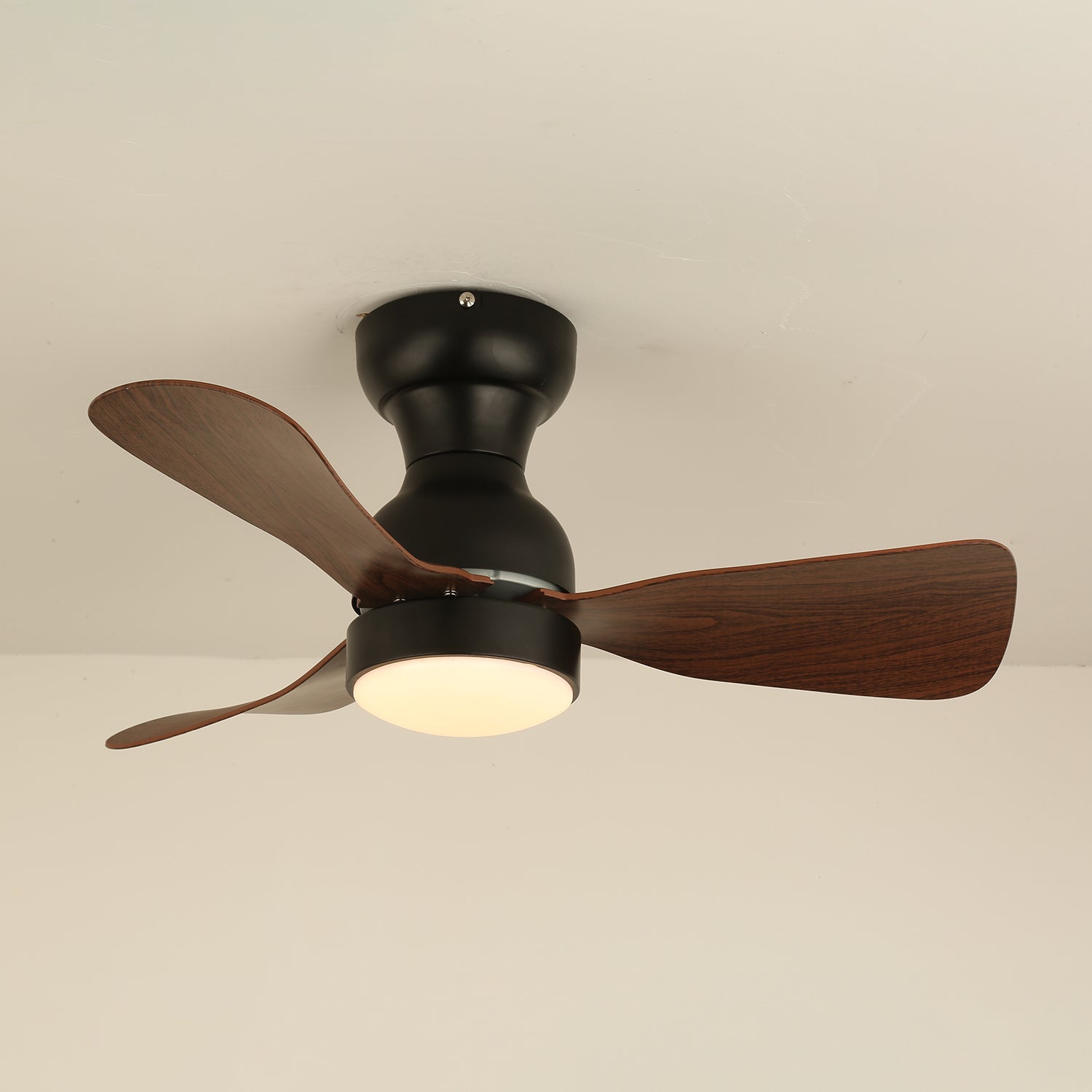 Moderne Plafondventilator met Verlichting Houtlook Diameter 70cm Stil Design met Afstandsbediening 6 Snelheden | Sansoti