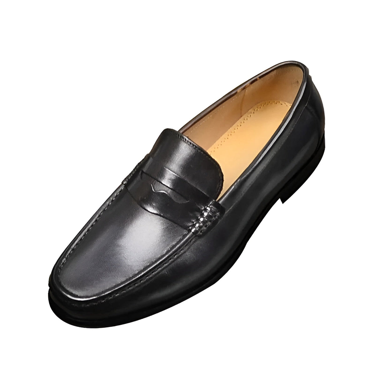 Classic Men's Slip-On Shoes with Moccasin Toe and Penny Strap, Business, Smooth Leather, Formal, Comfortable, Elegant | Sansoti