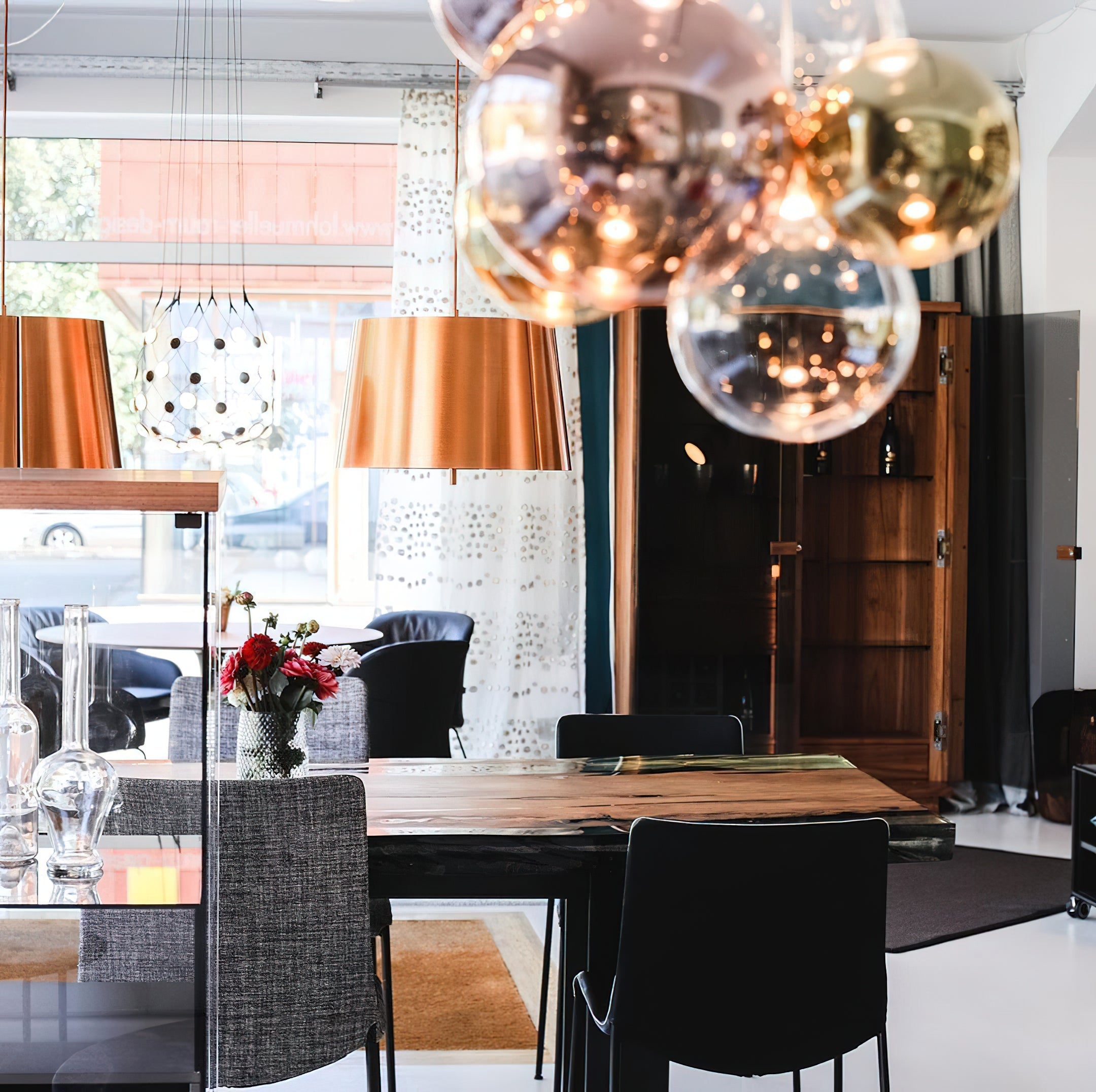 Glazen Hanglamp met Metalen Cluster Bellenbollen Moderne Verlichting | Sansoti