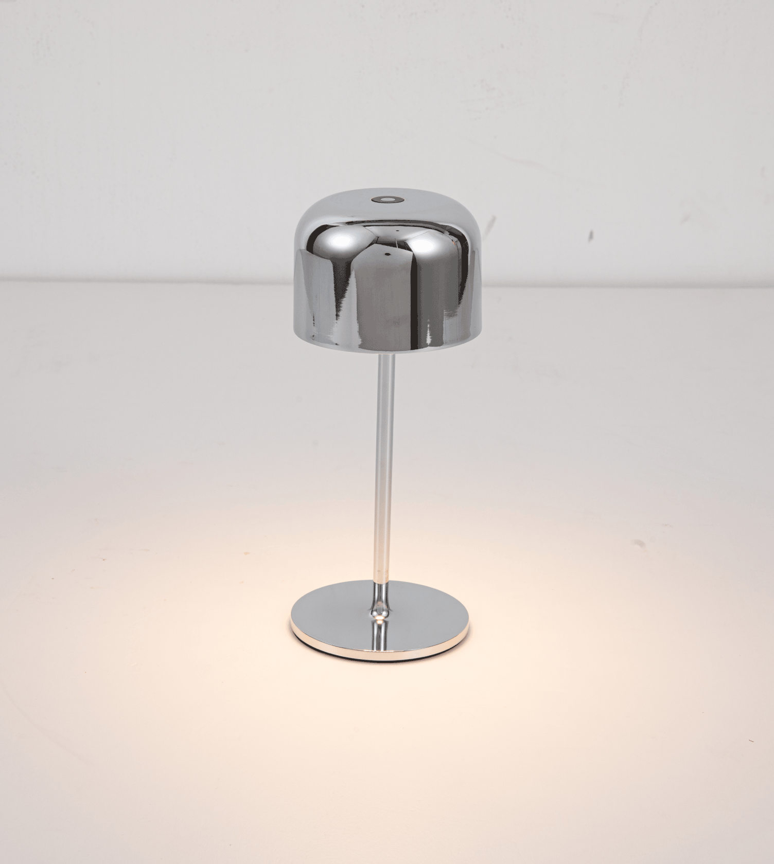 Draadloze Tafellamp LED Oplaadbaar Touch Dimbaar IP54 21cm Chroom