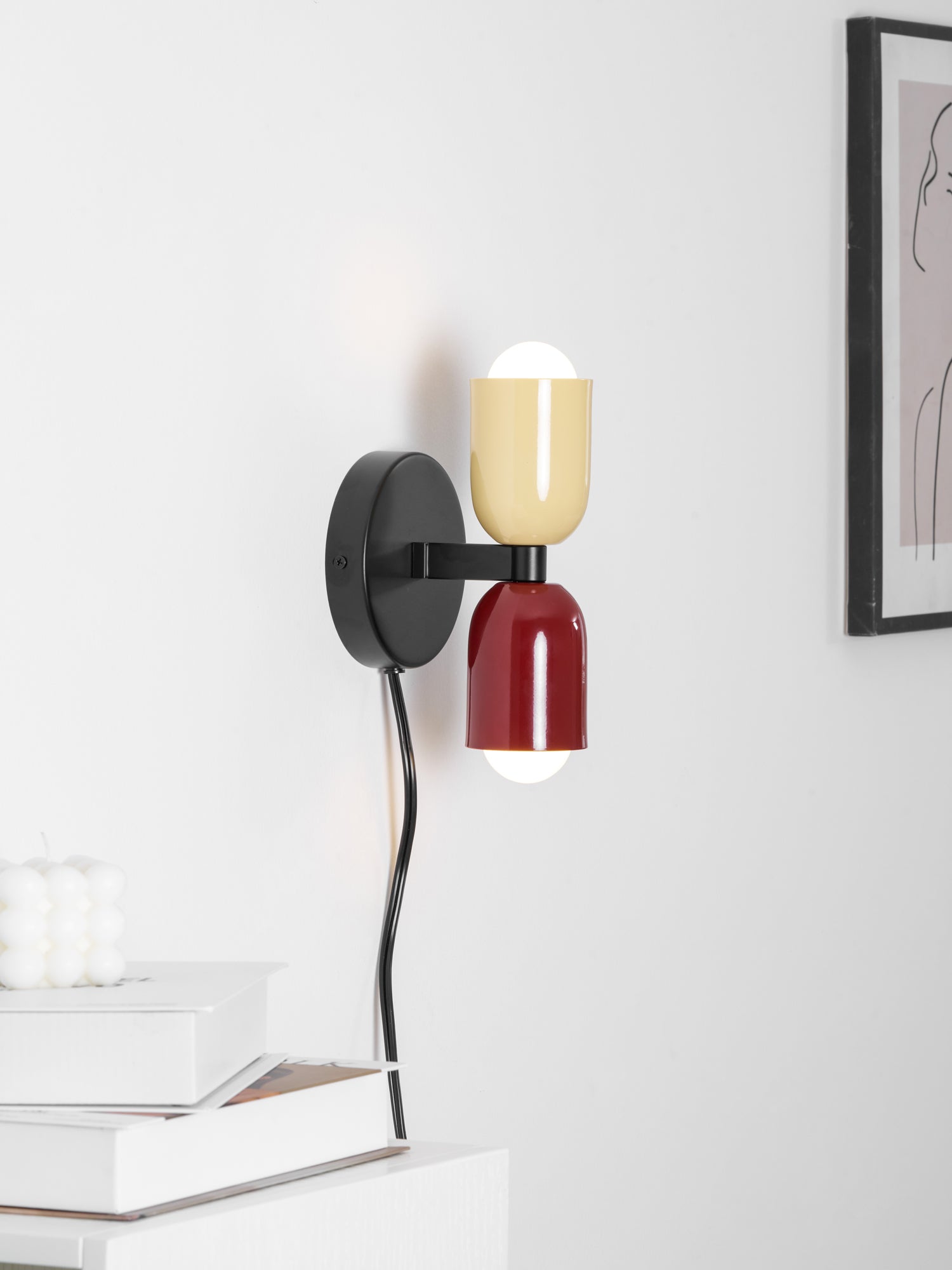 Dubbele Wandlamp met Stekker Lichtrichting Boven en Beneden Metalen Armatuur Gekleurde Kap E26 / E27 Fitting | Sansoti