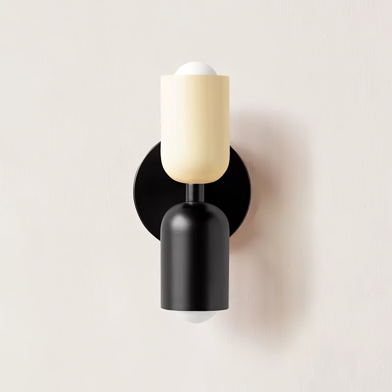 Dubbele Wandlamp met Stekker Lichtrichting Boven en Beneden Metalen Armatuur Gekleurde Kap E26 / E27 Fitting | Sansoti