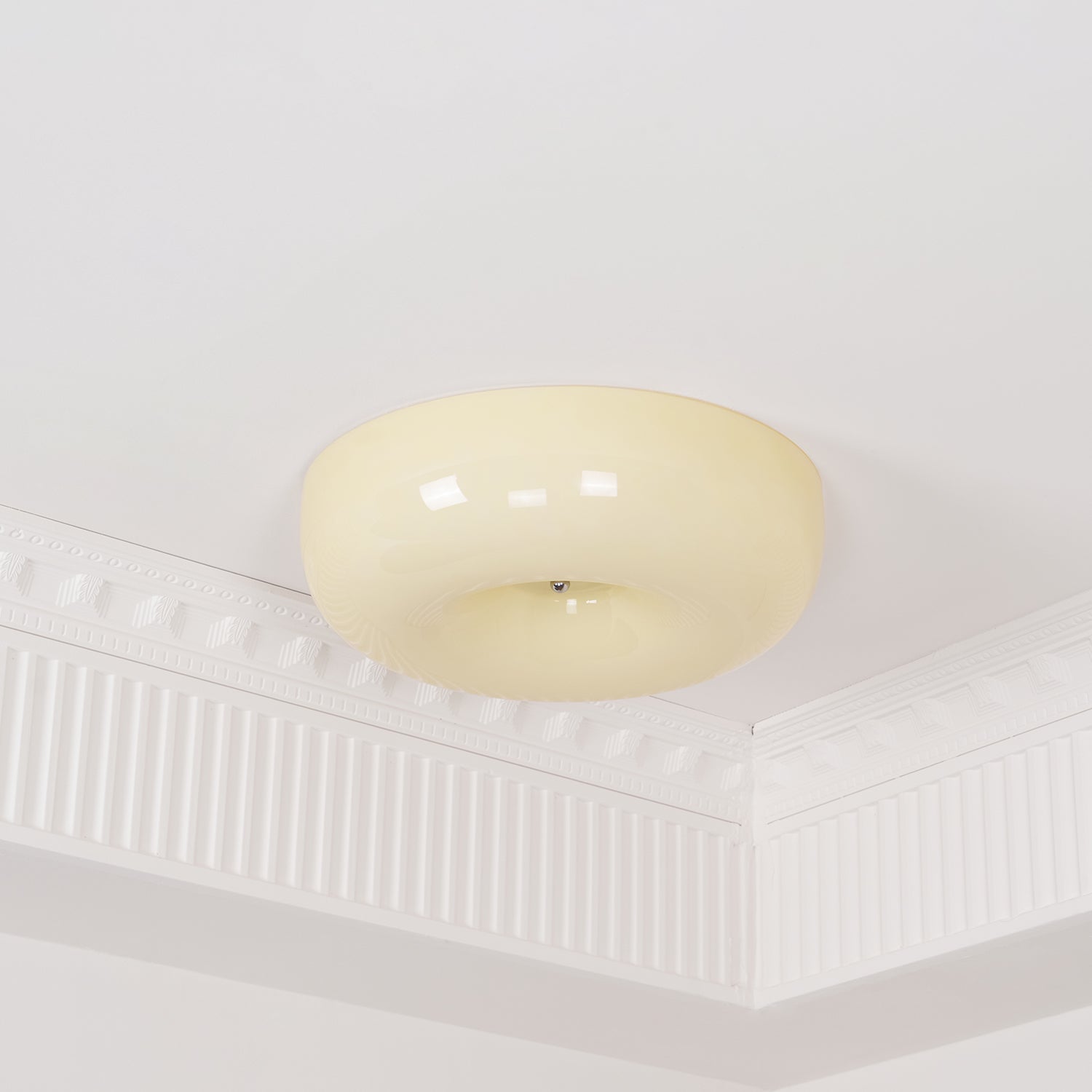 Plafondlamp Melkglas 32–46 cm | Glazen Bol met Zilveren Accent | Dimbare Plafondverlichting Warm Wit | Sansoti