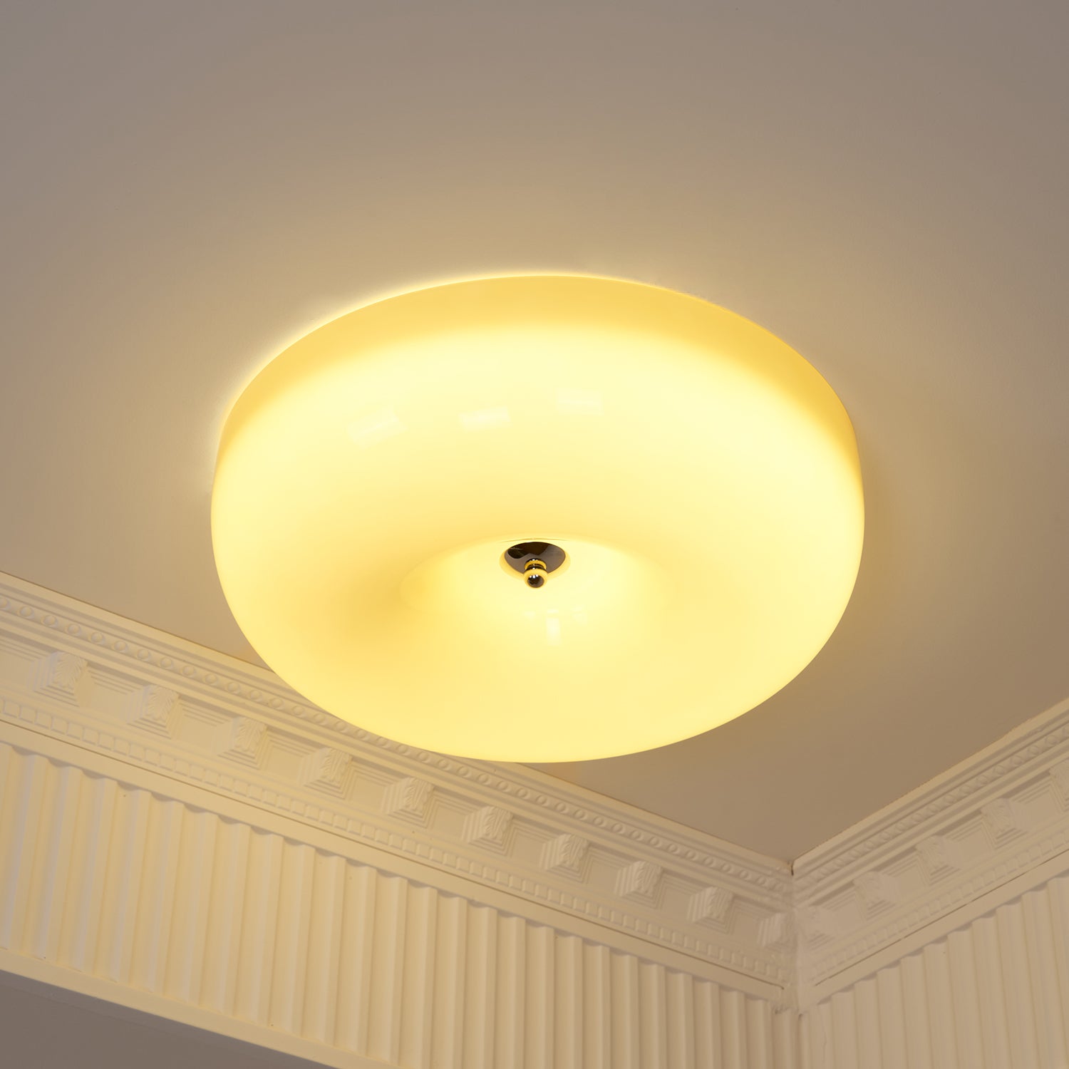 Plafondlamp Melkglas 32–46 cm | Glazen Bol met Zilveren Accent | Dimbare Plafondverlichting Warm Wit | Sansoti