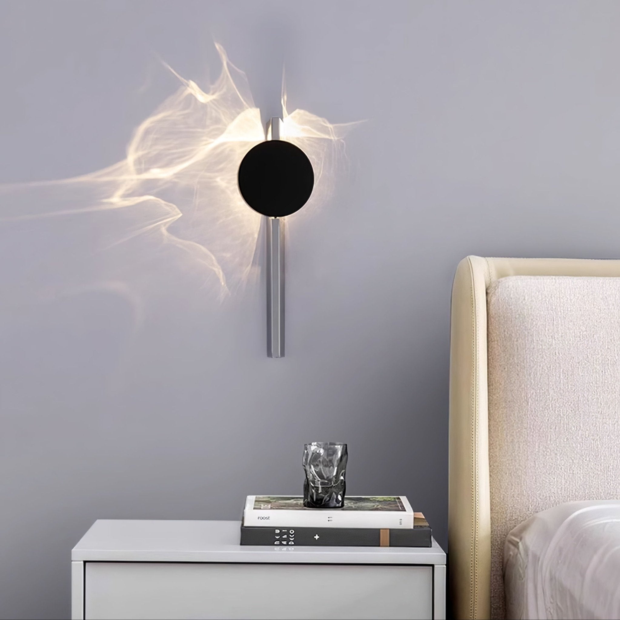 Kinetic Shadow Wandlamp Sculptuur met Verchroomde Schaduwprojectie | Sansoti