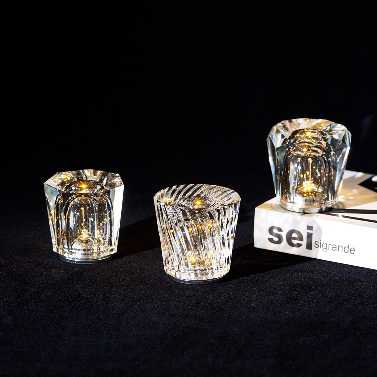Diamant Kristal Tafellamp met Ingebouwde Accu – Draadloos & Dimbaar – Ø 8,2 cm × H 9 cm | Sansoti