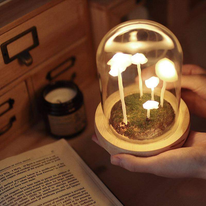 DIY-Pilzlampe aus Glas und Holz – Magische stimmungsvolle Tischleuchte in Warmweiß, dekorativ für Wohn- und Schlafzimmer | Sansoti