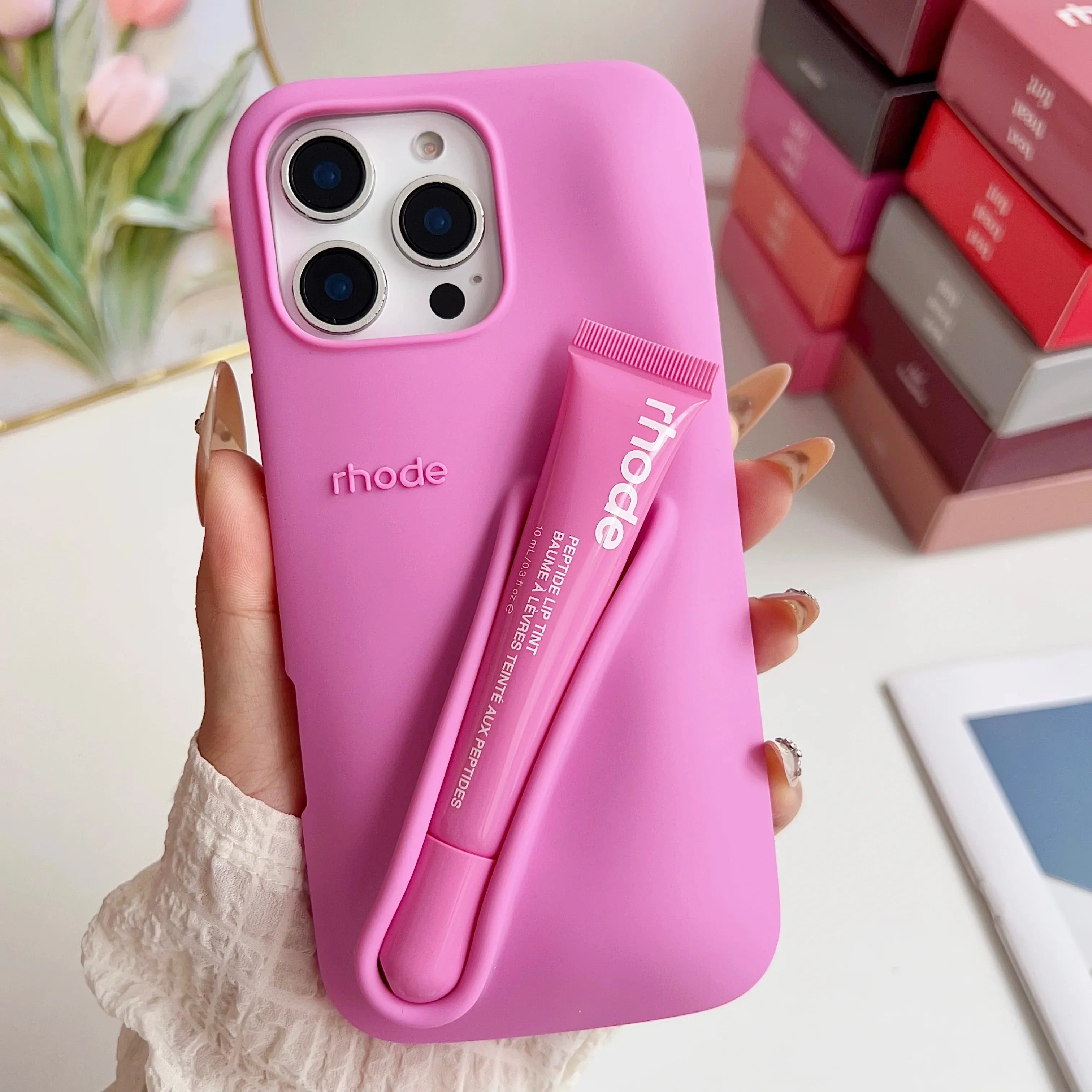 Phone Case with Lip Gloss Set for iPhone 13 to 17 – Silicone Protective Case with Beauty Accessory – Premium Combination | Sansoti