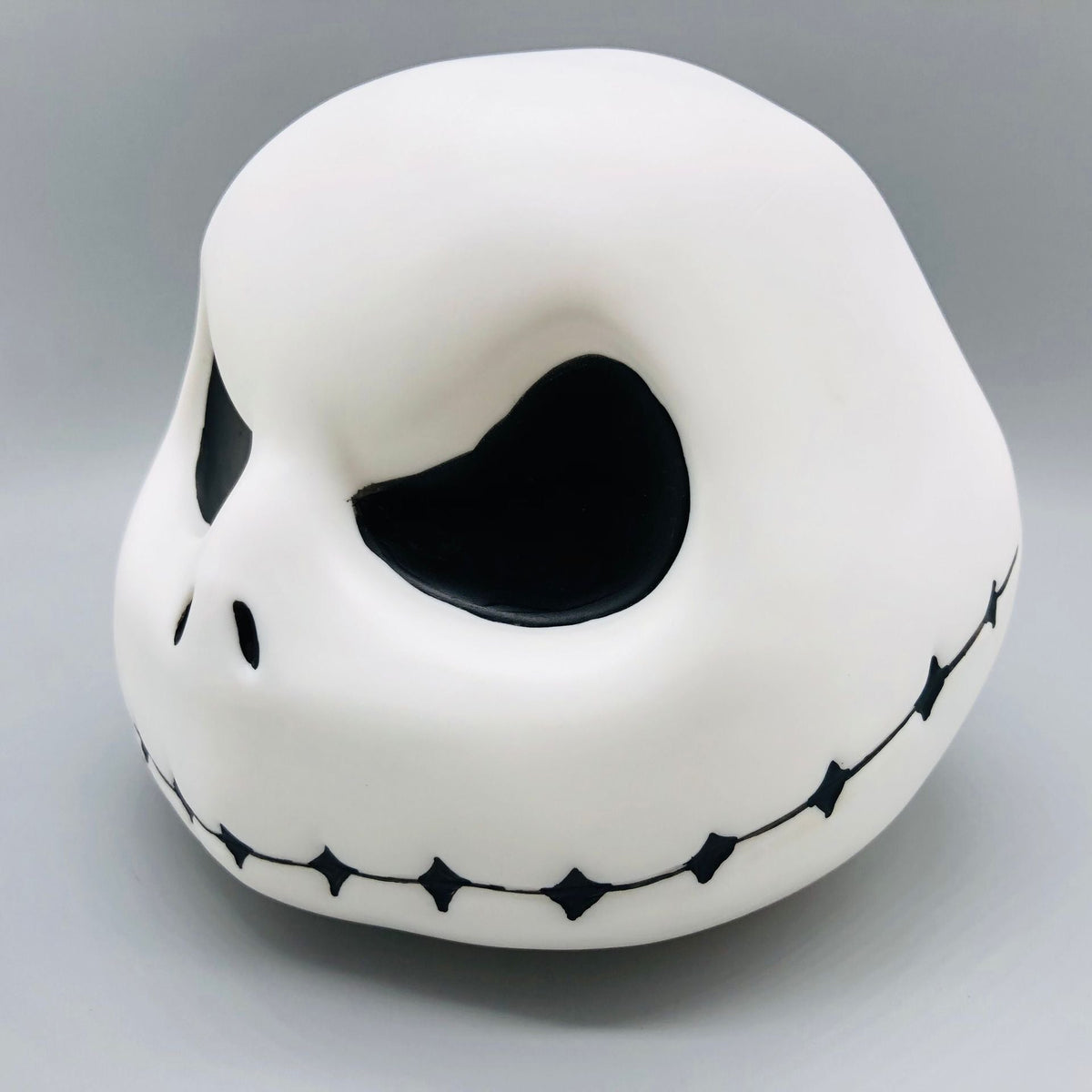 Dekoracyjna lampka nocna z figurką Jacka Skellingtona, kolorowa lampka LED w stylu Halloween, lampka nastrojowa i dekoracja do pokoju dziecięcego | Sansoti