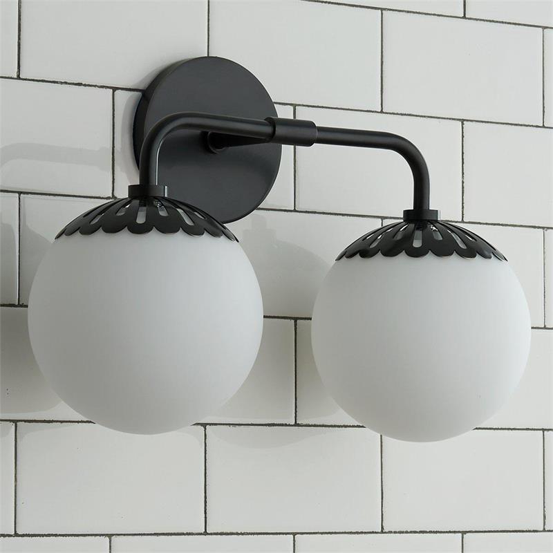 Art Deco Wandlampe mit Blumenkuppel und Glaskugel – Design Wandbeleuchtung in Messing, Schwarz oder Nickel für Wohnzimmer und Badezimmer | Restfield