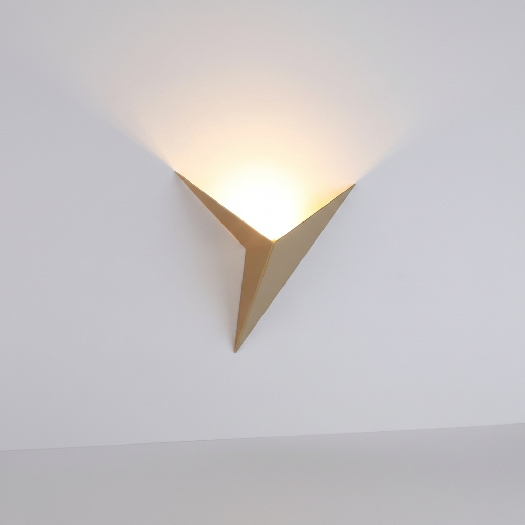Wandlamp Driehoek LED IJzer Zwart Wit Goud Warm Koud Wit Woonkamer Slaapkamer Minimalistisch Wandlicht Scandinavisch | Sansoti