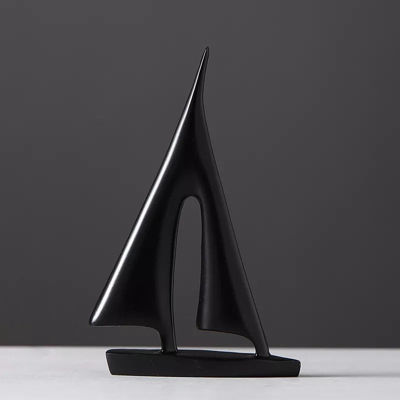 Minimalistische Zeilboot Sculptuur – Verfijnde Maritieme Decoratie voor Moderne Interieurs | Sansoti