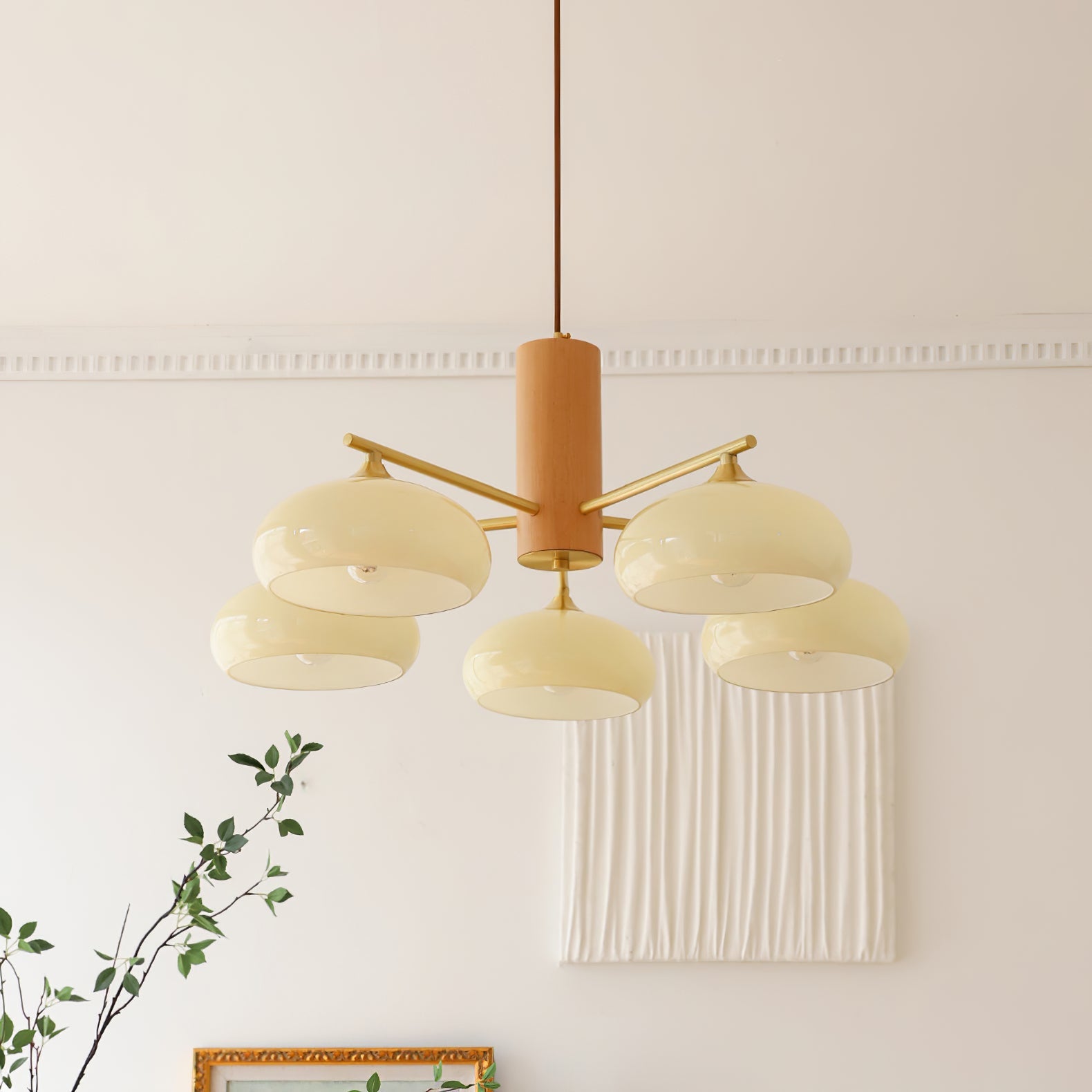 Ovale Design Kroonluchter Met Glazen Kappen En Messing Details Voor Woonkamer En Eetkamer | Sansoti
