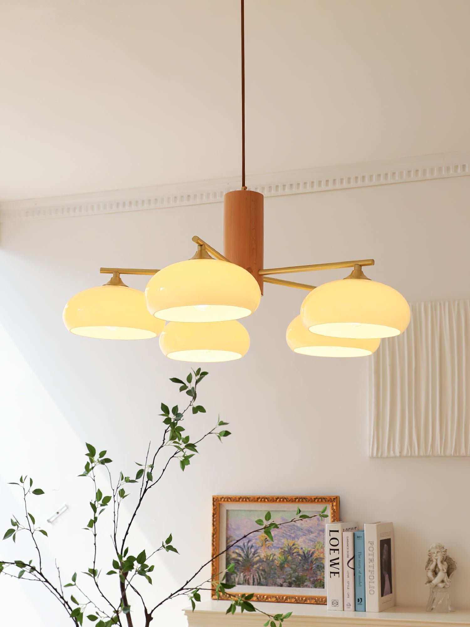 Ovale Design Kroonluchter Met Glazen Kappen En Messing Details Voor Woonkamer En Eetkamer | Sansoti