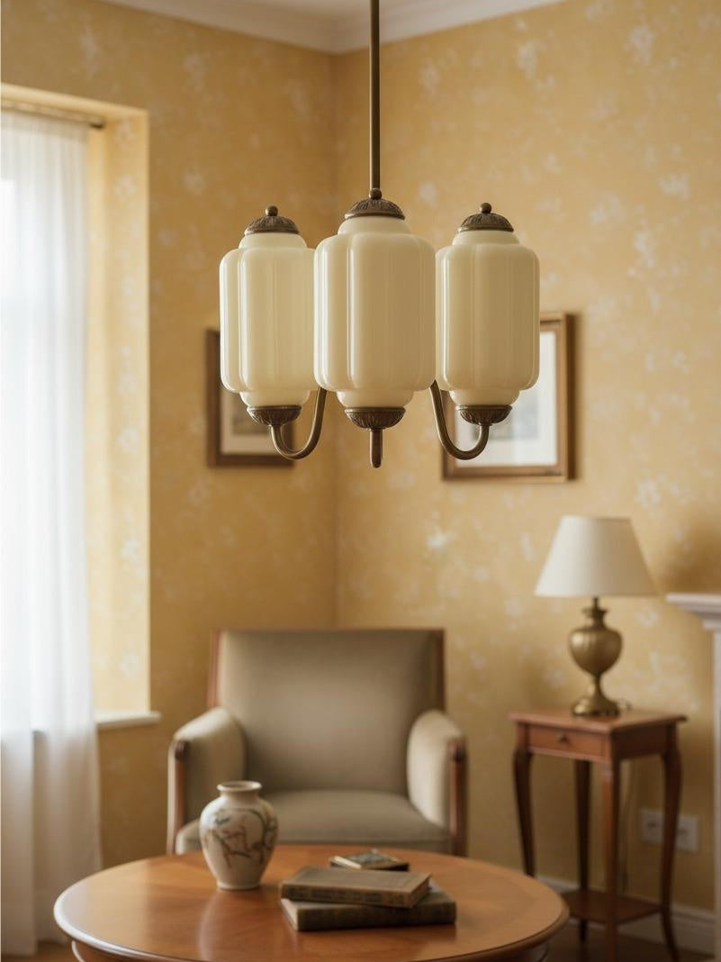 Melkglazen Kroonluchter Vintage Afwerking Tijdloze Elegantie Klassieke Verlichting voor Eetkamer Woonkamer | Sansoti