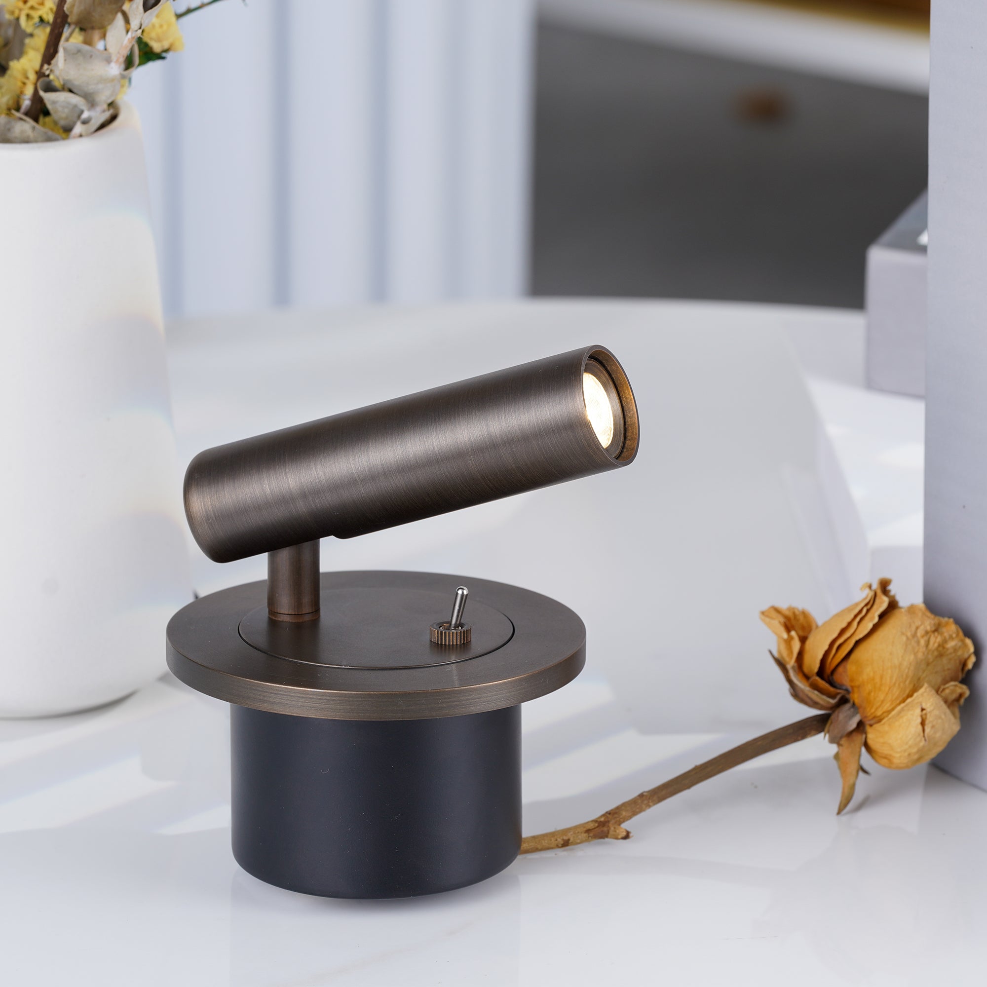Lune Lampe de Lecture Applique LED Réglable Noir Chambre Lampe de Lecture Moderne Éclairage Lampe Murale de Lit Dimmable Lumière Orientable | Restfield