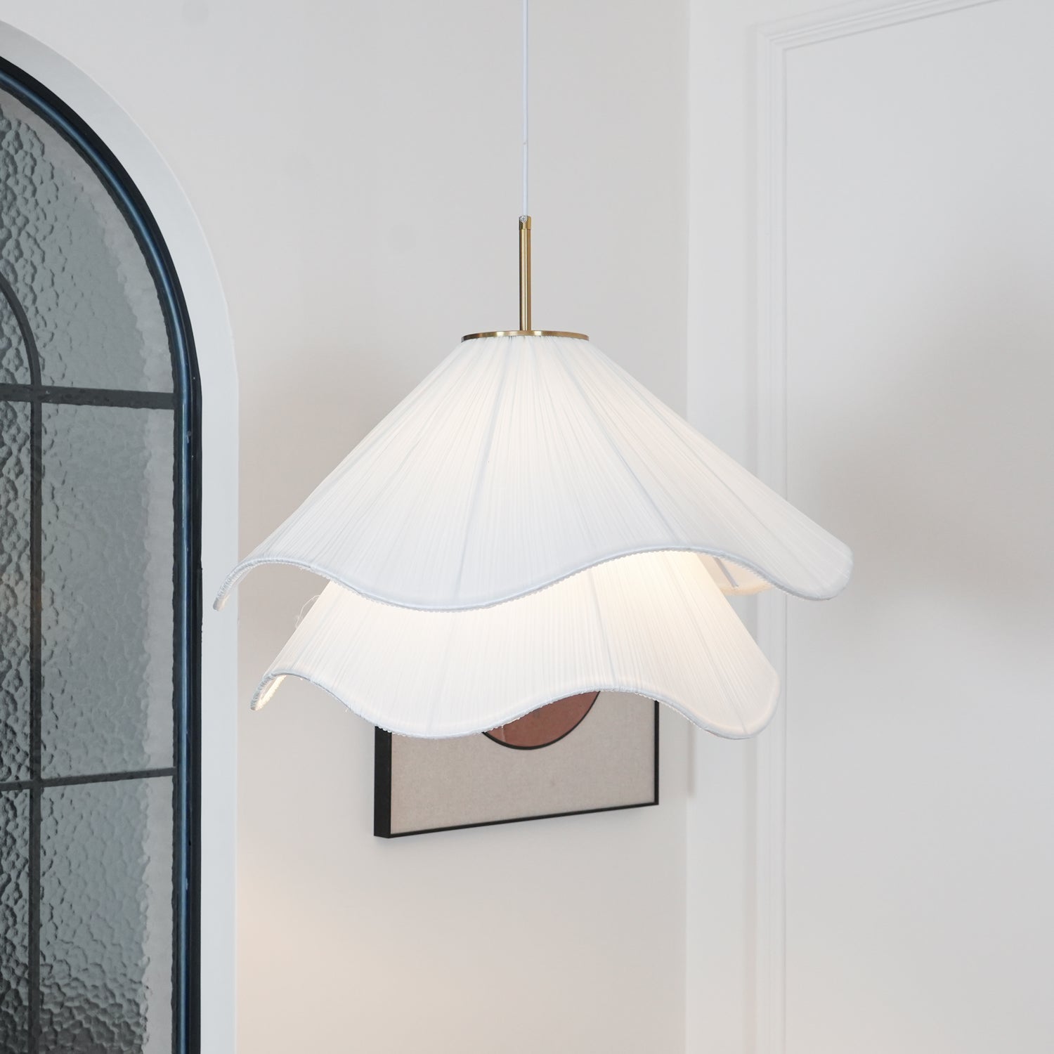 Hanglamp Gelaagde Plissé Kap — Bloembladachtig Licht Gouden Fitting E26/E27 Dakschuine Montage | Sansoti