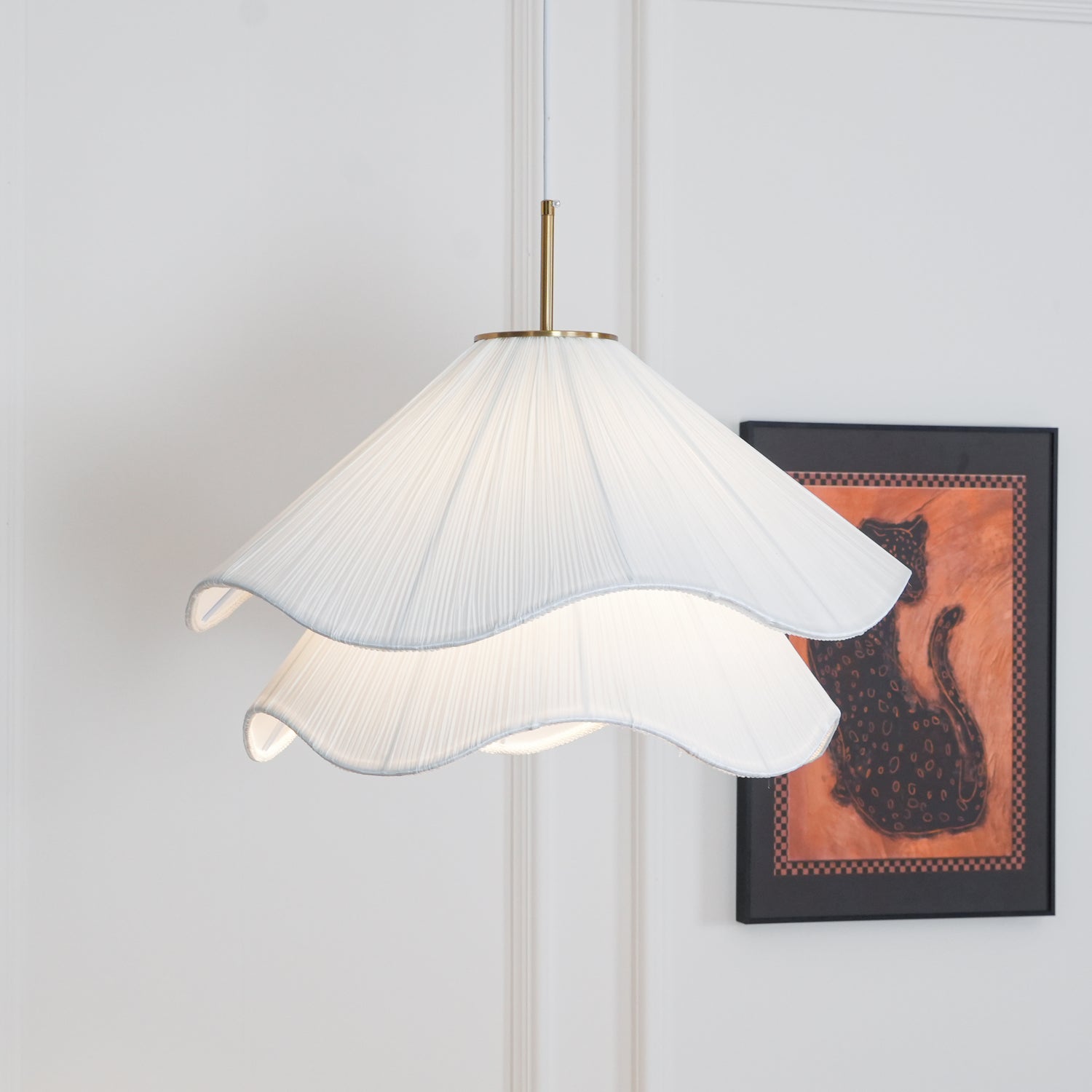 Hanglamp Gelaagde Plissé Kap — Bloembladachtig Licht Gouden Fitting E26/E27 Dakschuine Montage | Sansoti
