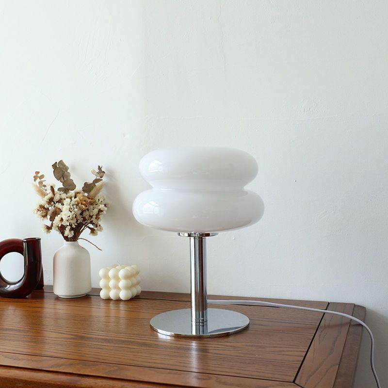 Tischleuchte Glas Ei Italienischer Designer Design LED Dimmbar Schlafzimmer Wohnzimmer Arbeitszimmer Stimmungslicht Drehknopf Eisen Glas