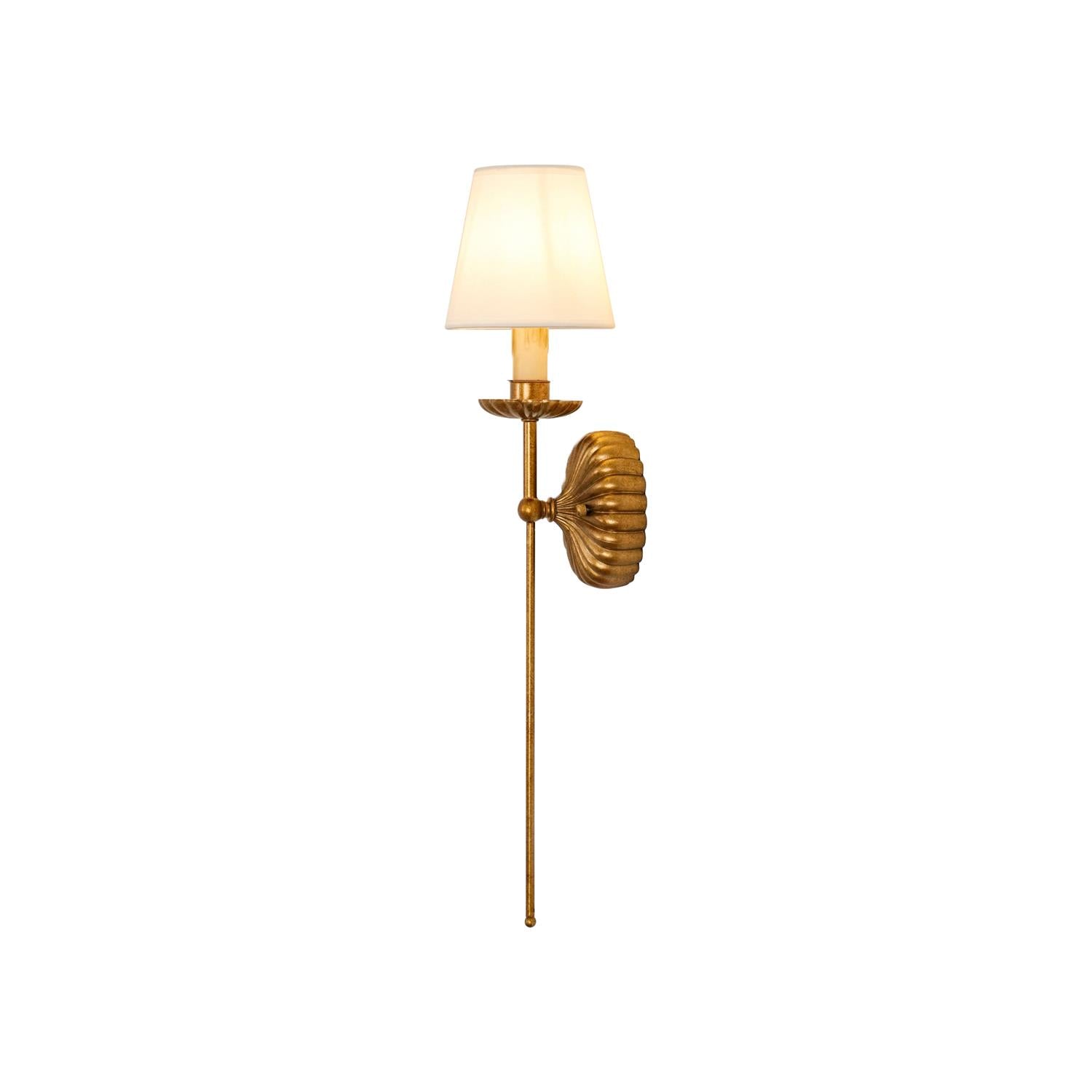 Luxe dubbele wandlamp met stoffen kap en antiek goud bladgoud afwerking voor hal en woonkamer | Sansoti