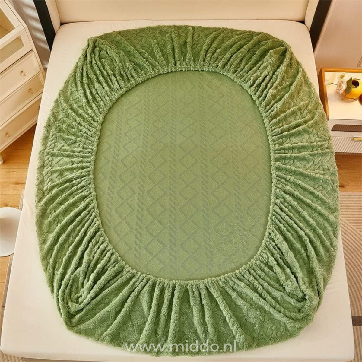 Velours-Spannbettlaken mit Kissenbezügen, ultraweiche Fleece-Bettwäsche, elastische Passform, 90-220 cm, warm und komfortabel | Sansoti