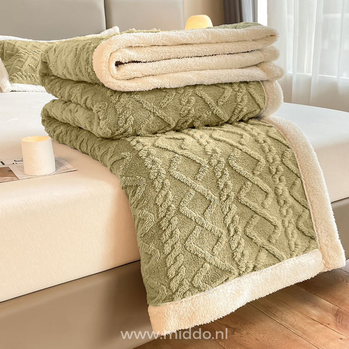 Velours-Spannbettlaken mit Kissenbezügen, ultraweiche Fleece-Bettwäsche, elastische Passform, 90-220 cm, warm und komfortabel | Sansoti