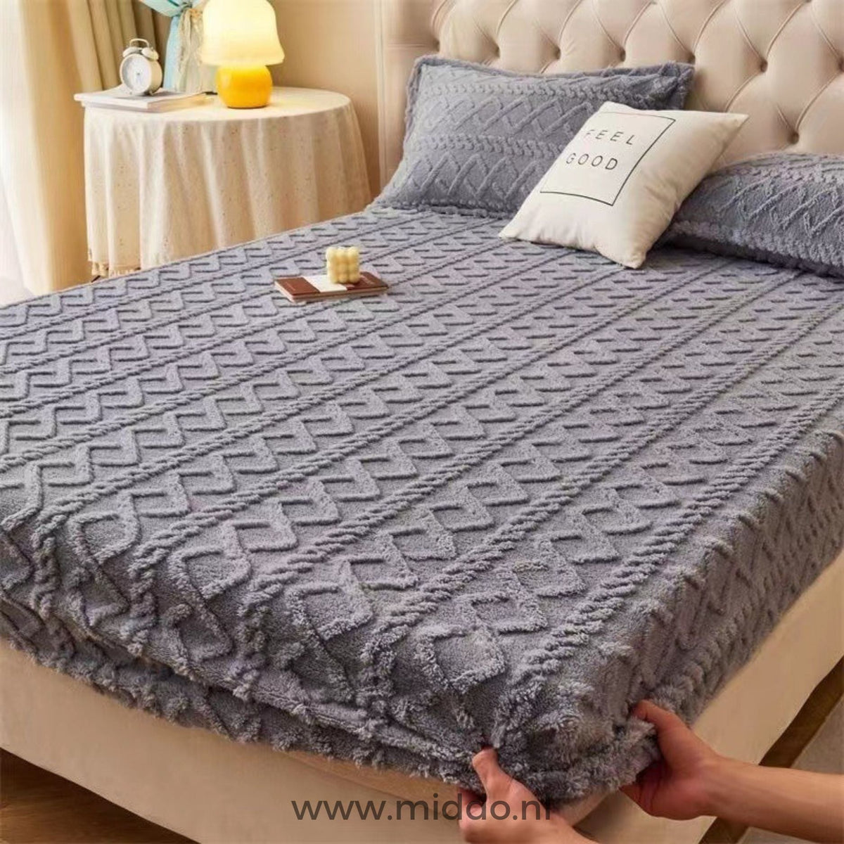 Velours-Spannbettlaken mit Kissenbezügen, ultraweiche Fleece-Bettwäsche, elastische Passform, 90-220 cm, warm und komfortabel | Sansoti