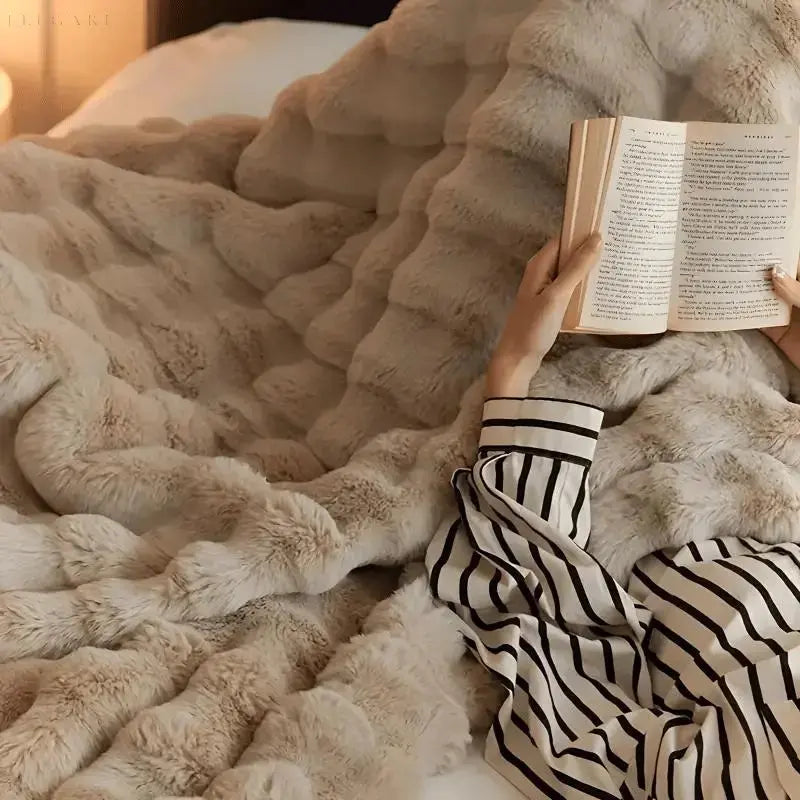 Kuschelig weiche Fleecedecke mit Blasentextur für Sofa und Bett - Winterwärme, dekorative Decke im skandinavischen Stil | Sansoti