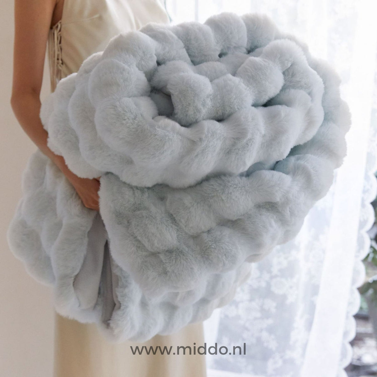 Teddydecke XL Beige Grau Rosa Blau Weiß – Besonders dicke, weiche, warme Kuscheldecke für Bett und Sofa | Sansoti