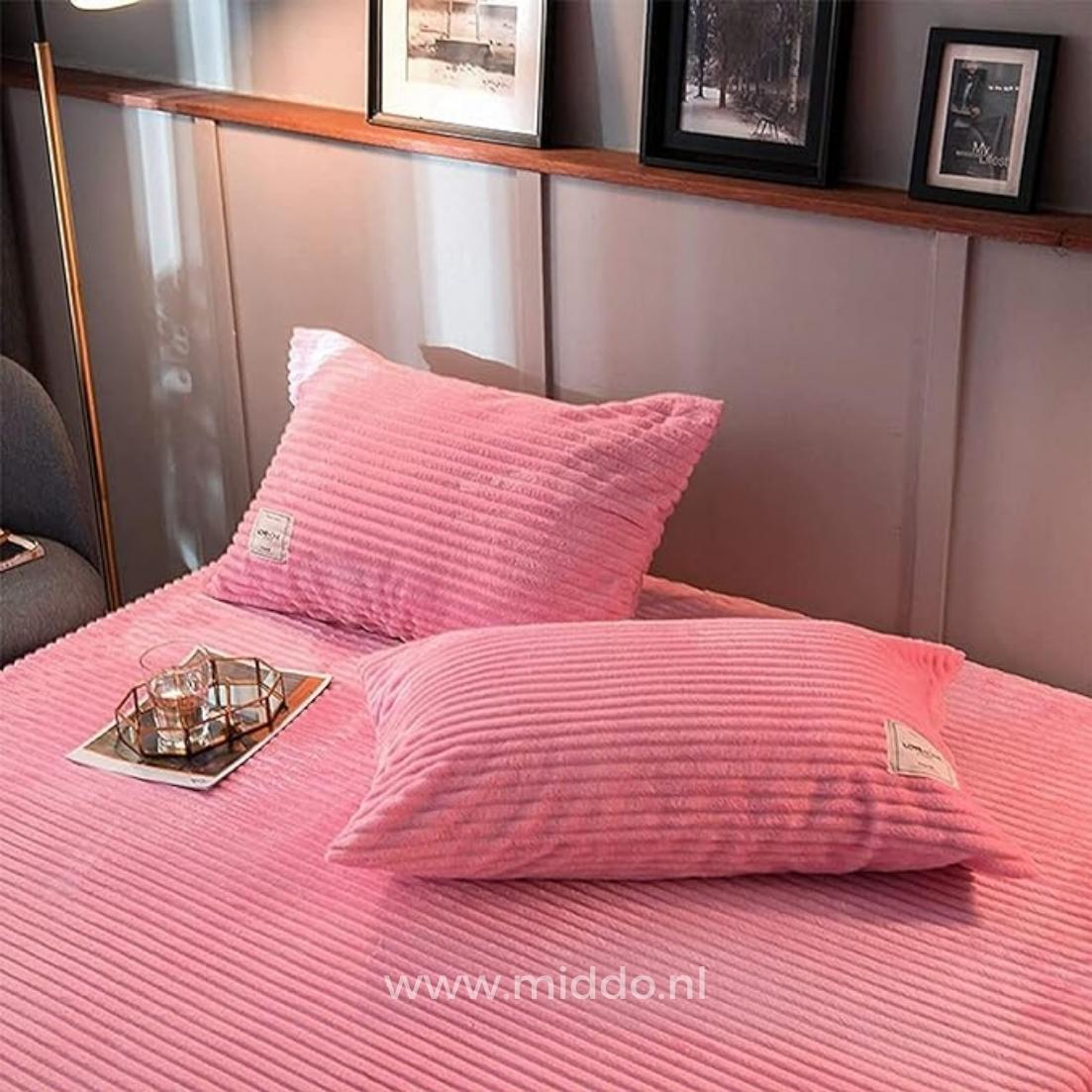 Samt-Fleece-Bettbezug mit weichem Futter für Wärme, Komfort und Gemütlichkeit in jedem Schlafzimmer | Sansoti