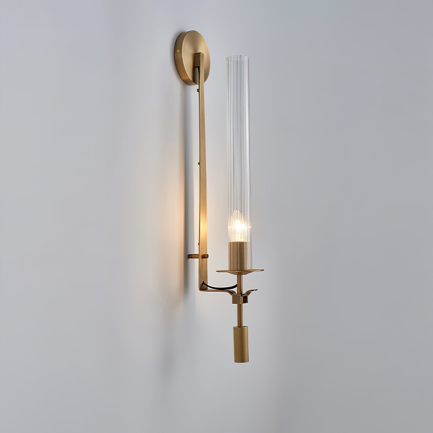 Klassieke Messing Wandlamp met Geribbeld Glas – 1940s Franse Stijl Cilinderlamp voor Gang Woonkamer Slaapkamer – E26 E27 Fitting – Enkel en Dubbel Lichtpunt | Sansoti