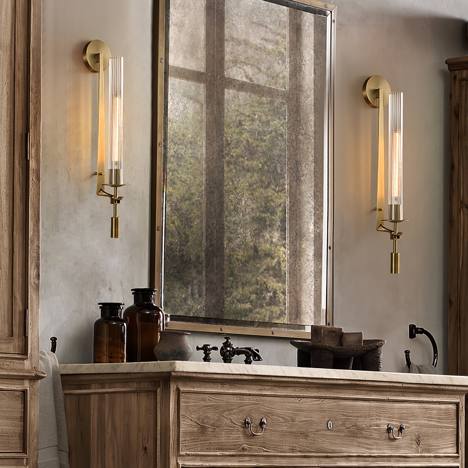 Klassieke Messing Wandlamp met Geribbeld Glas – 1940s Franse Stijl Cilinderlamp voor Gang Woonkamer Slaapkamer – E26 E27 Fitting – Enkel en Dubbel Lichtpunt | Sansoti