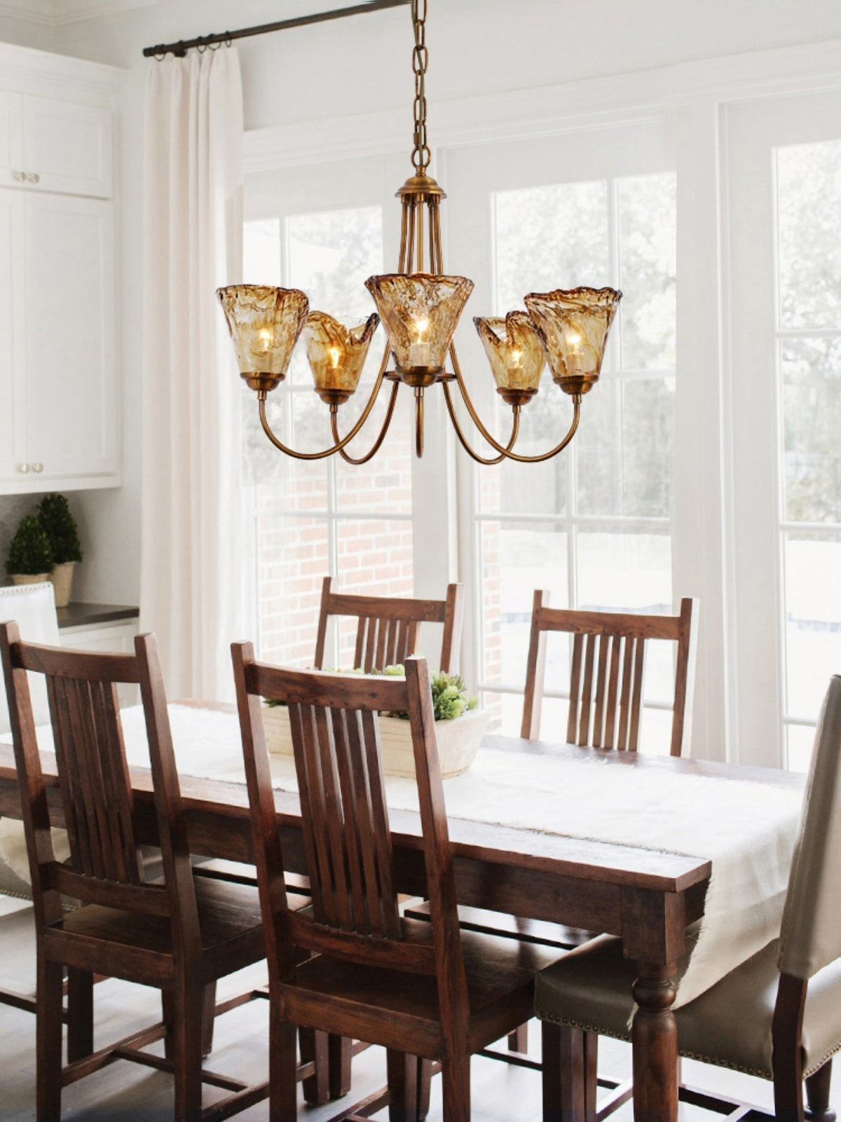 Kroonluchter Messing met Amber Glazen Kappen Meerdere Lichtpunten Hanglamp Eettafel Woonkamer E14 Sfeerverlichting | Sansoti