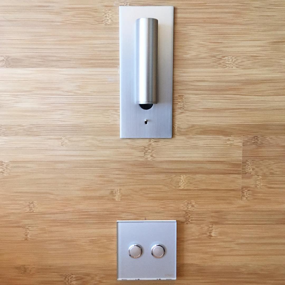 Industrielle Aluminium-Wandleuchte LED 3000K-6000K mit Schalter, minimalistische Design-Wandbeleuchtung für Innenräume | Sansoti