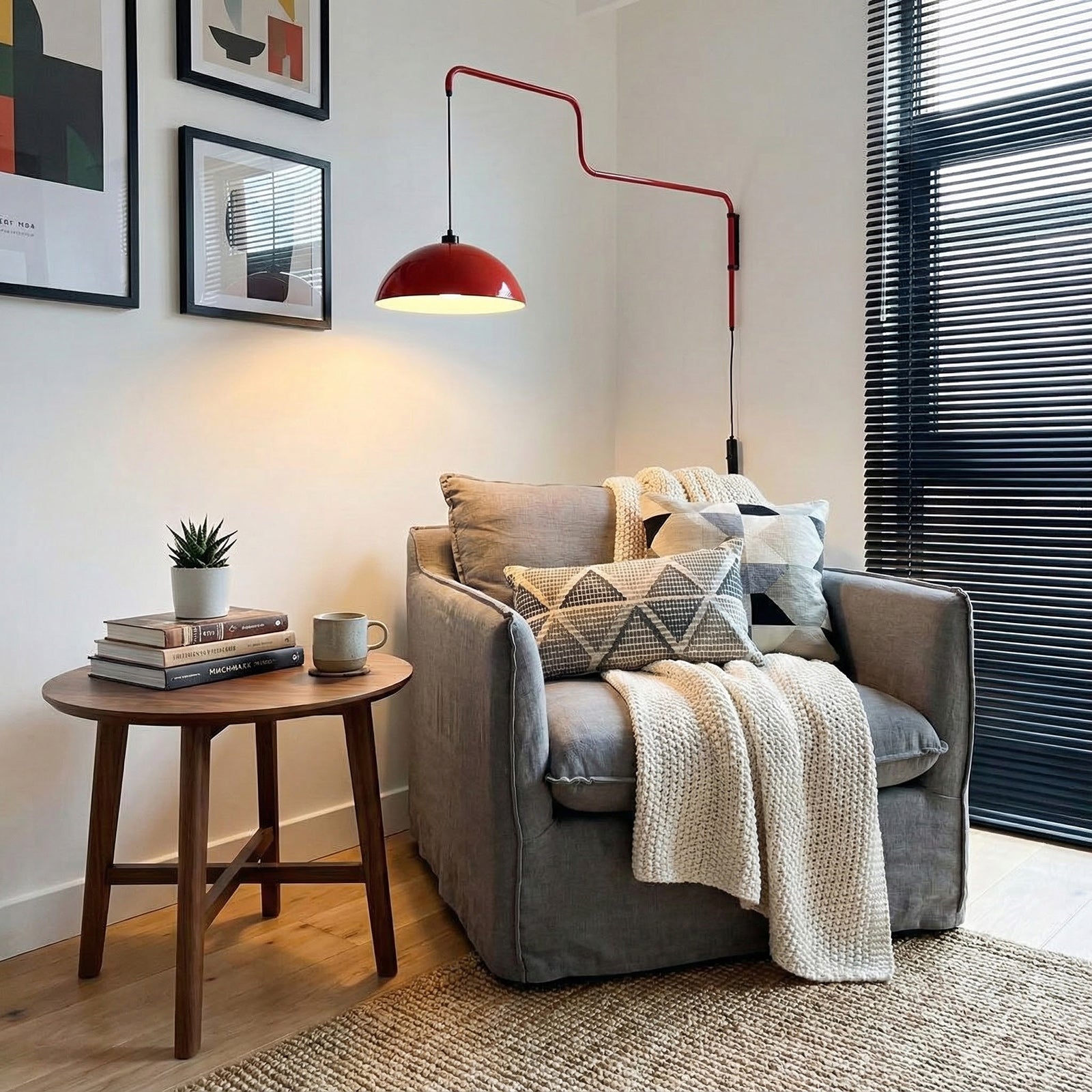Geometrische Wandlamp Plug-In met Dimfunctie – Rood & Zwart Metalen Design – 3 Maten S/M/L | Sansoti