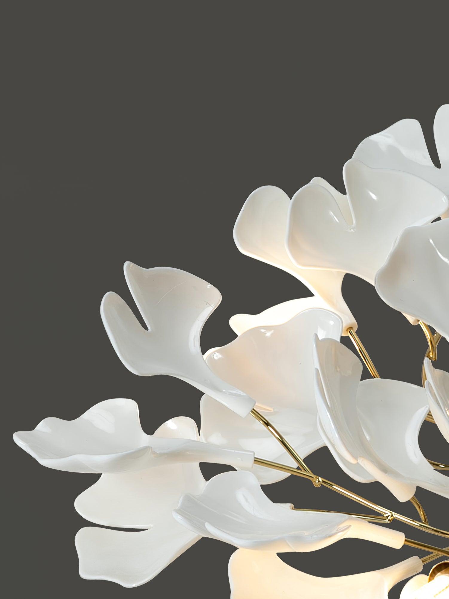 Keramische Hanglamp Ginkgo-Blad – Goudkleurige Armatuur met Witte Bladeren – Modern Natuurgeïnspireerd Design voor Woonkamer Eetkamer Slaapkamer | Sansoti