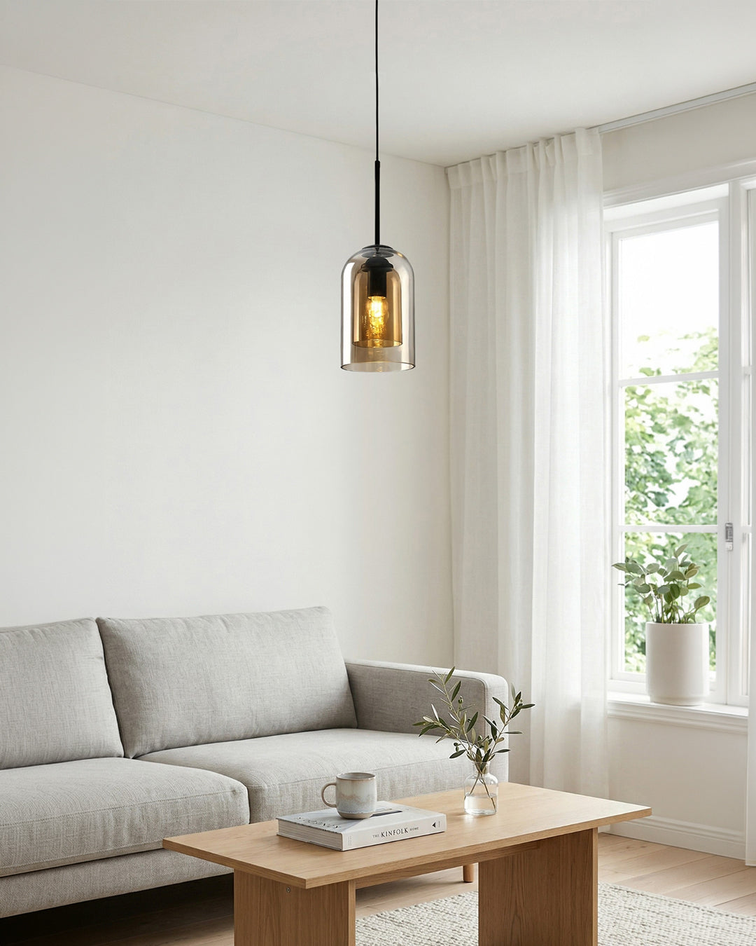Glazen Hanglamp Ginza met Gebogen Vorm en Zachte Sfeerverlichting Warm Wit – E27 Fitting Inclusief Dimbare Compatibiliteit | Sansoti