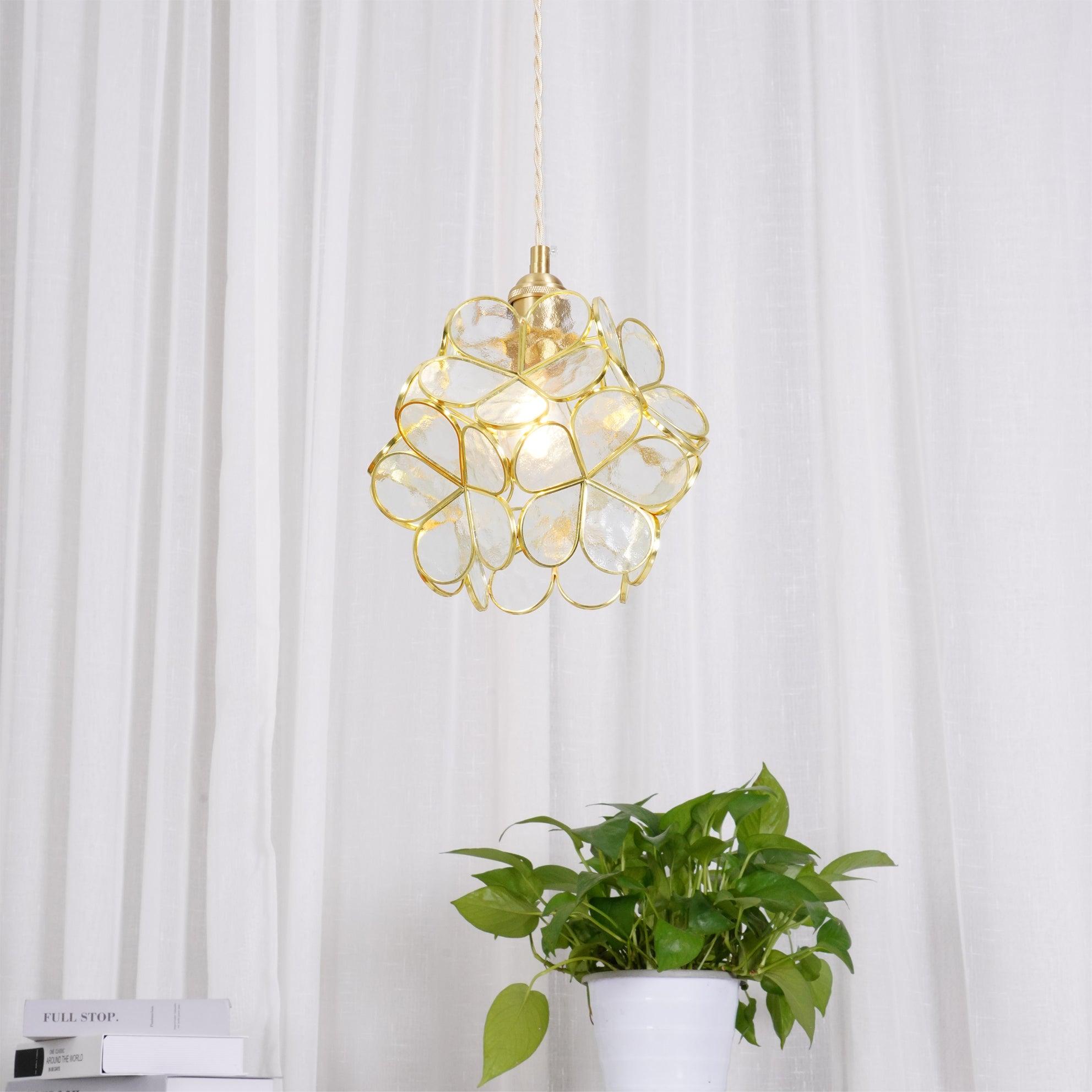 Glazen Bloembladlamp Hanglamp Messing Fitting Handgeblazen Glas Ø20cm Vijf Kleuren E26/E27 Pendelverlichting | Sansoti
