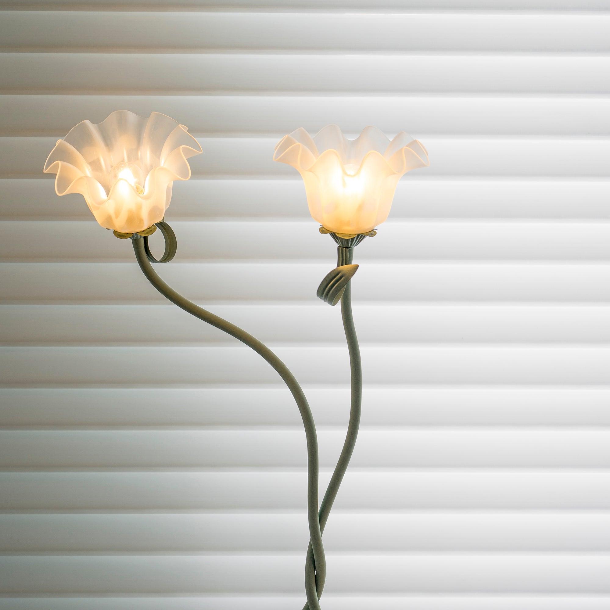Stehleuchte Blume Design Grün Weiß Metall 170cm 2-3 Flammen LED Stimmungslicht Wohnzimmer Schlafzimmer | Restfield