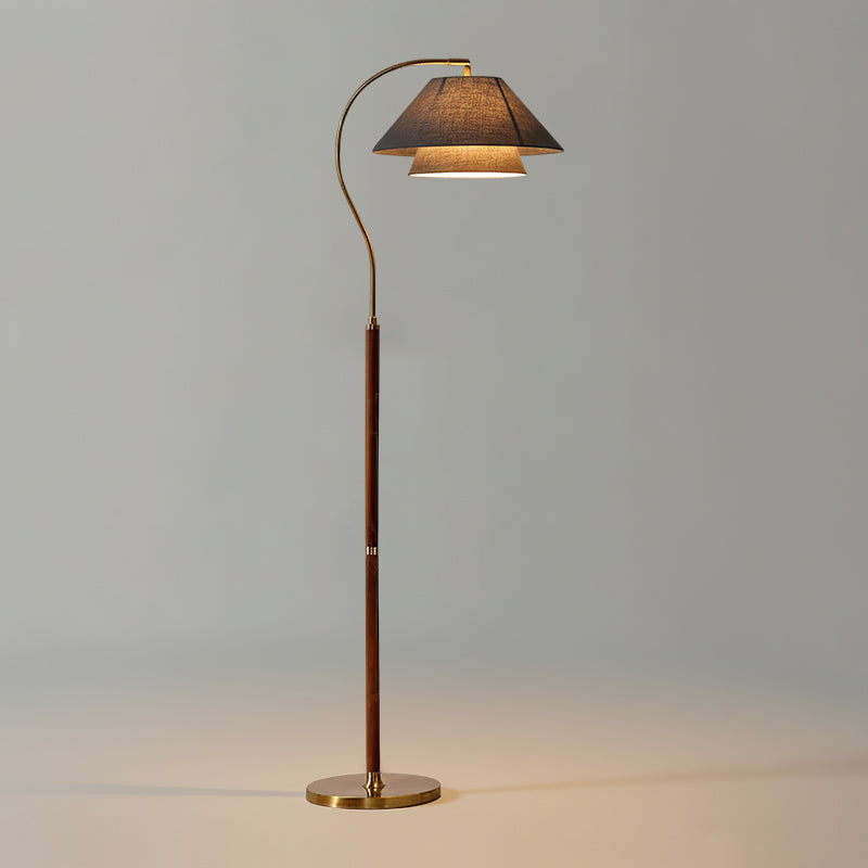 Luxuriöse Stehleuchte mit doppeltem Stoffschirm und Holzdetails – 155 cm hohes Design-Statement | Restfield