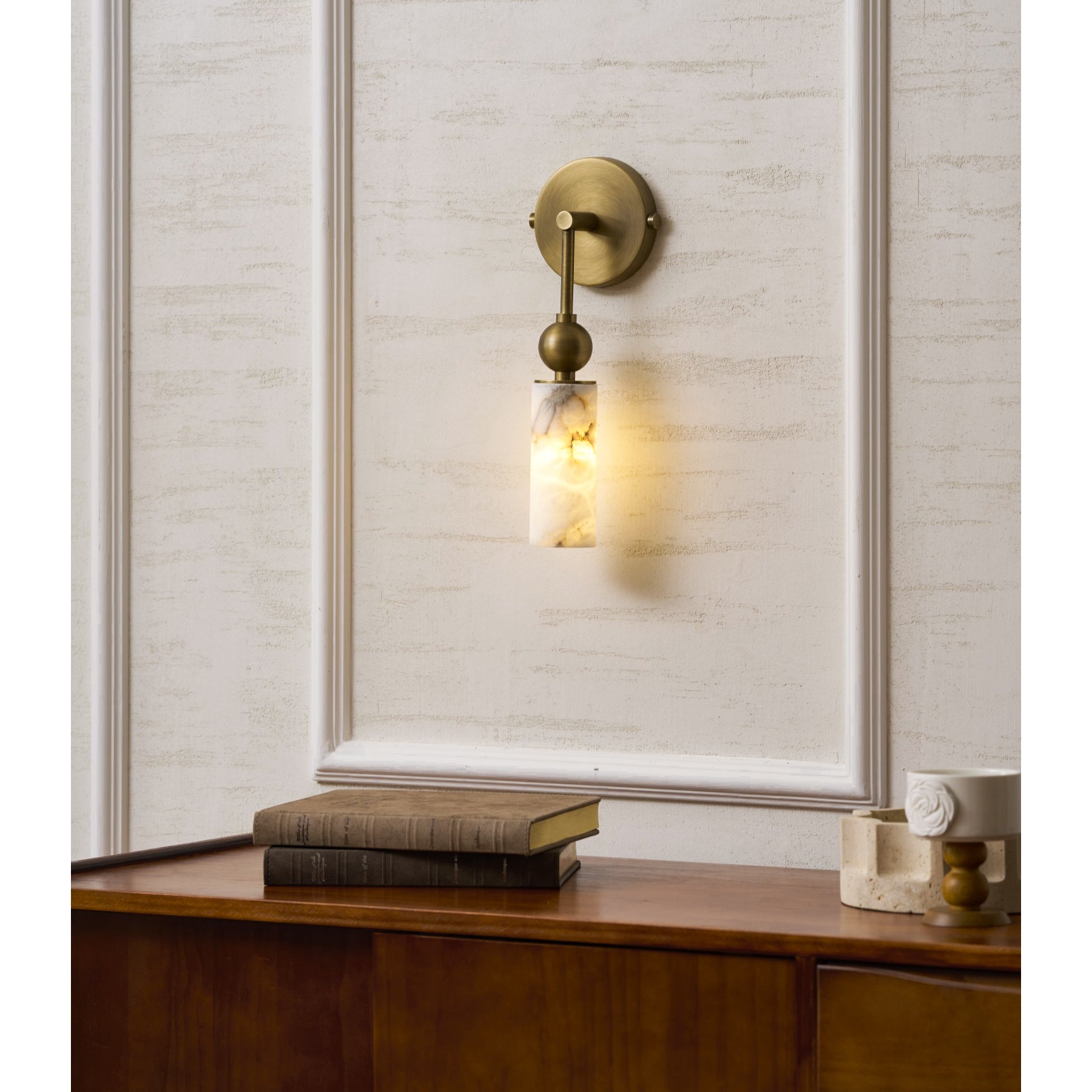 Vintage Wandleuchte mit Vogel aus Messing und Alabaster – Design-Wandlampe für Schlafzimmer, Flur und Wohnzimmer mit E14 Fassung | Restfield