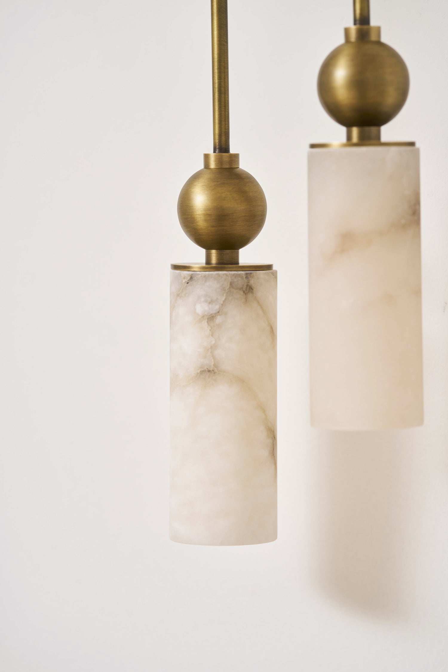 Vintage Wandleuchte mit Vogel aus Messing und Alabaster – Design-Wandlampe für Schlafzimmer, Flur und Wohnzimmer mit E14 Fassung | Restfield