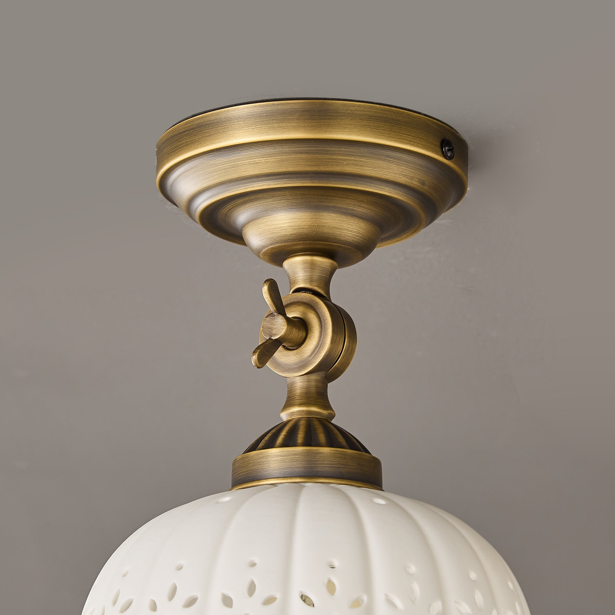 Haylea Plafondlamp Keramiek & Messing – Klassieke Entree Eetkamer Verlichting ø 22 cm | Sansoti