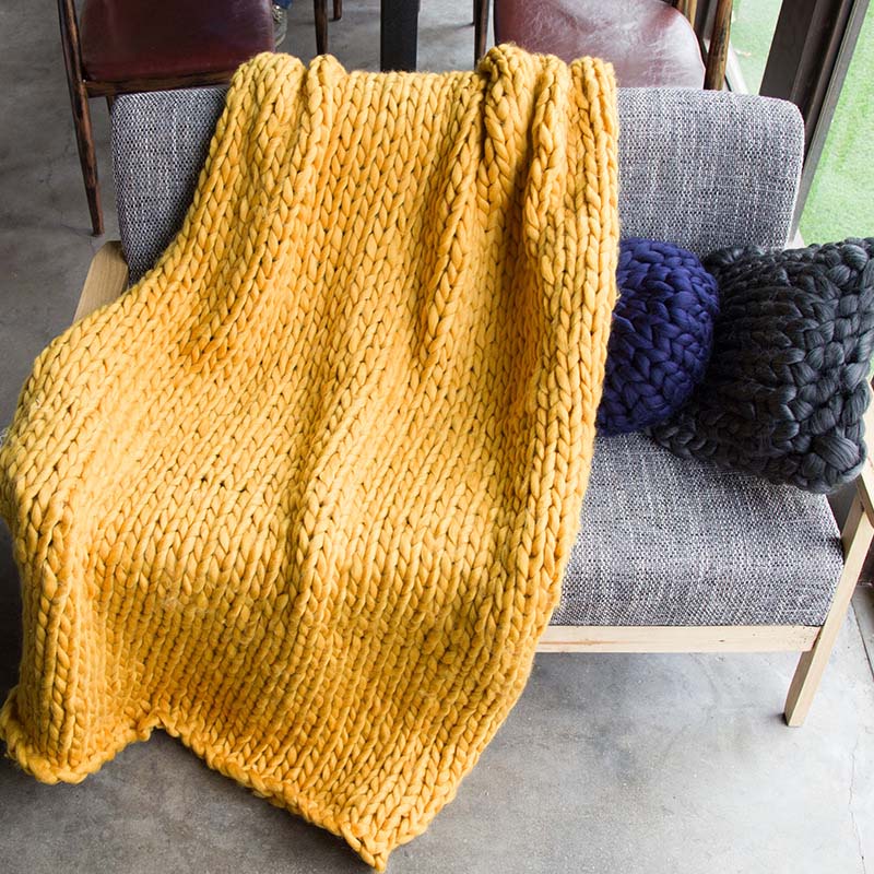 Knitted Throw with Chunky Pattern for Sofa and Bed Soft Woolen Blanket Cozy Knit Design Living Room Bedroom | Sansoti