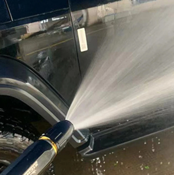 Tuinspuit met Verstelbare Straalpatronen voor Efficiënte Reiniging en Bewatering van Tuin en Buitenruimtes | Sansoti